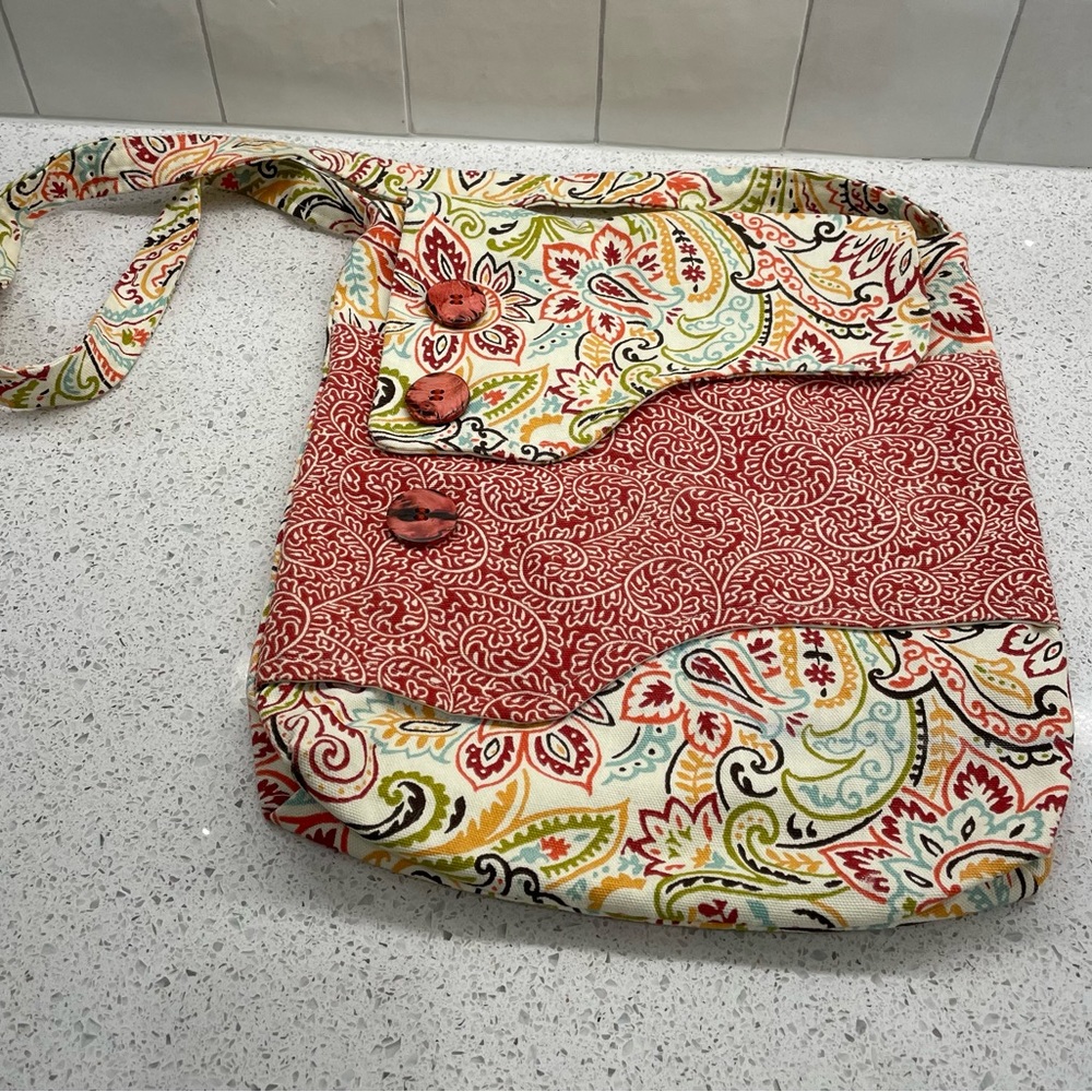 Cute Boho Handmade Crossbody Paisley Patchwork Bag 🌼🌸🌺